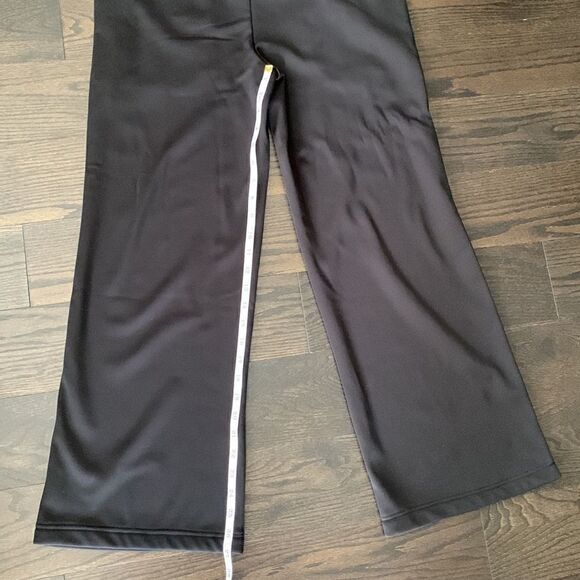 Brand new Waterproof Insulated Straight Leg Workout Pant - Picture 14 of 14